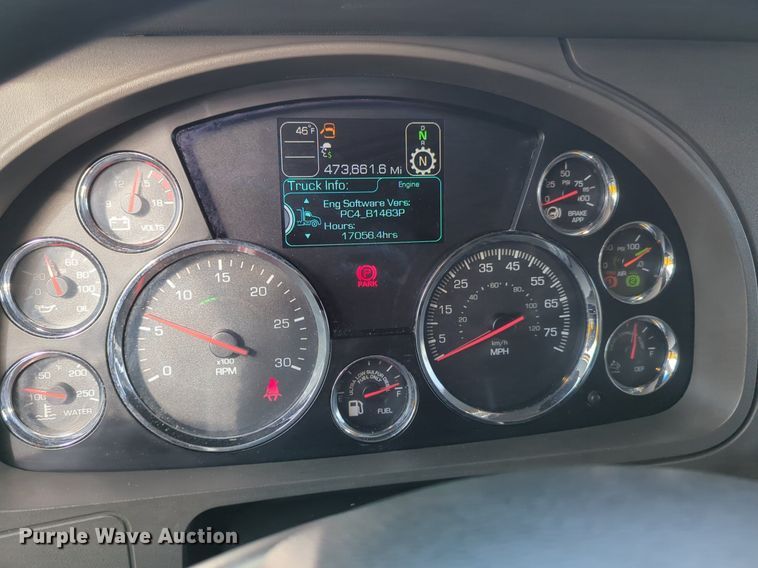 image for item NZ9275 2019 Kenworth T680 semi truck