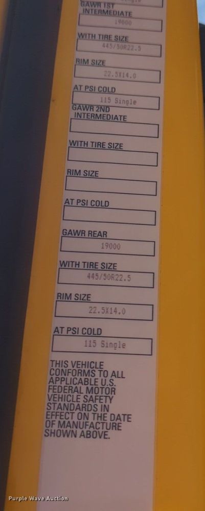 image for item NZ9275 2019 Kenworth T680 semi truck