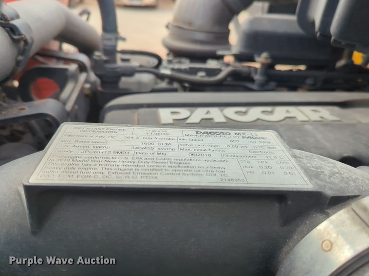 image for item NZ9276 2019 Kenworth T680 semi truck