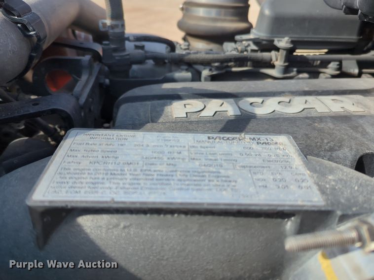 image for item NZ9277 2020 Kenworth T680 semi truck