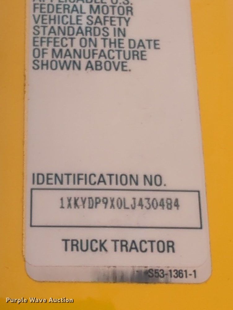 image for item NZ9278 2020 Kenworth T680 semi truck