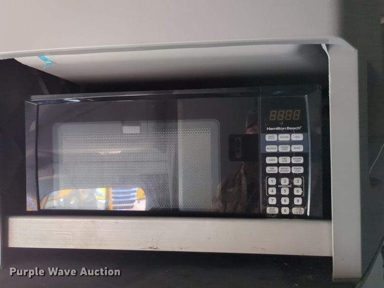 image for item NZ9279 2020 Kenworth T680 semi truck