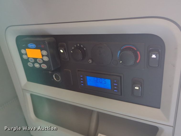 image for item NZ9279 2020 Kenworth T680 semi truck