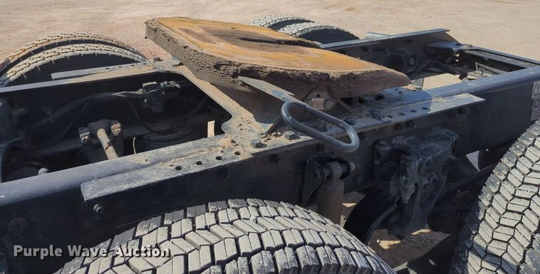 image for item NZ9287 2021 Kenworth  T680 semi truck