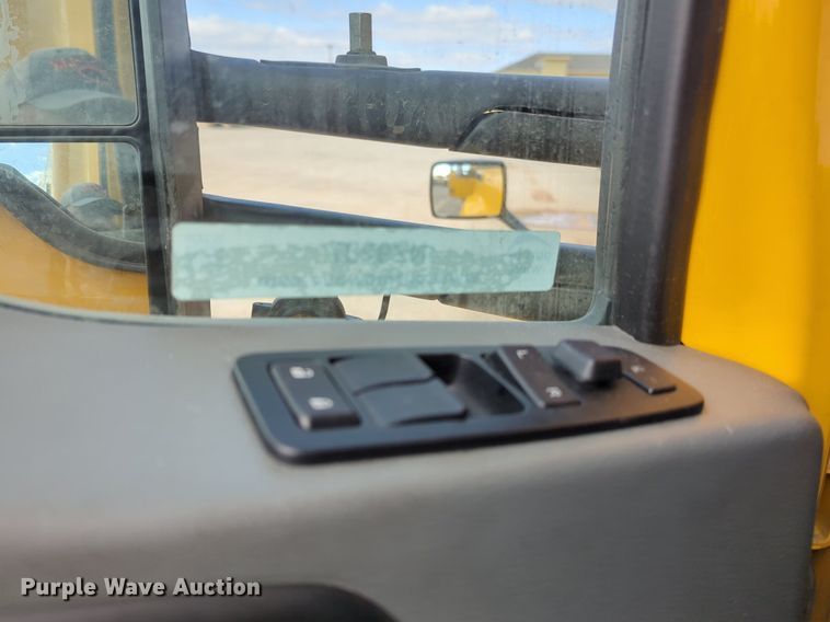 image for item NZ9287 2021 Kenworth  T680 semi truck