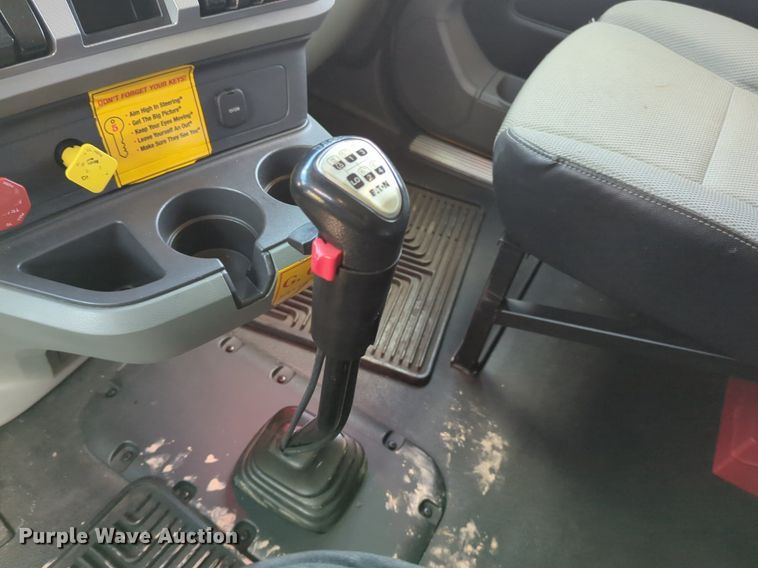 image for item NZ9287 2021 Kenworth  T680 semi truck