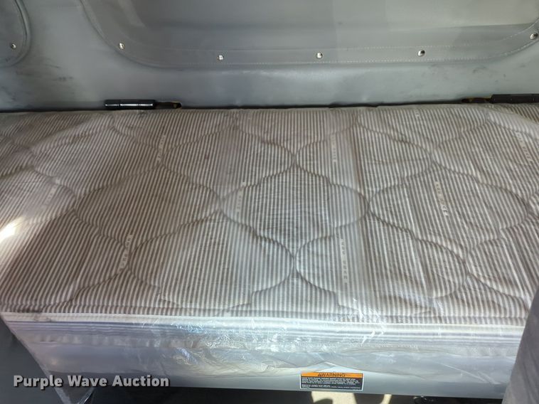 image for item NZ9287 2021 Kenworth  T680 semi truck