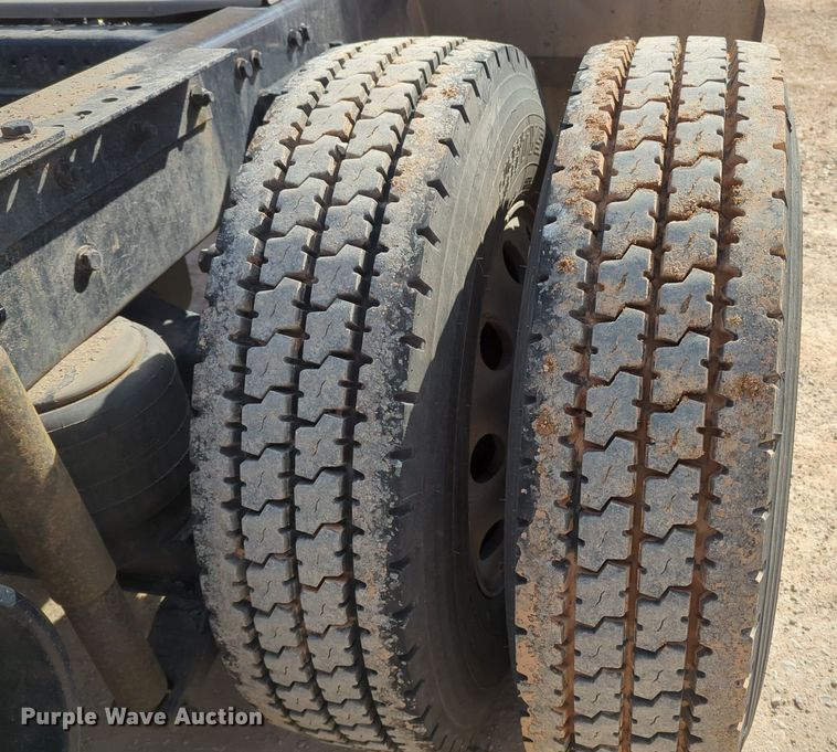 image for item NZ9287 2021 Kenworth  T680 semi truck