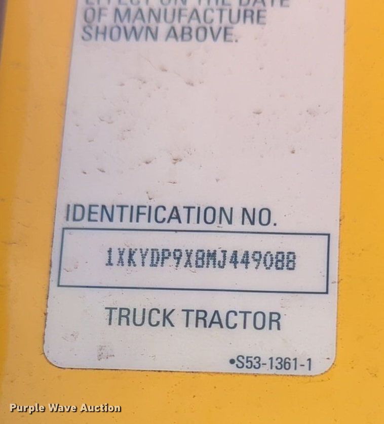 image for item NZ9287 2021 Kenworth  T680 semi truck