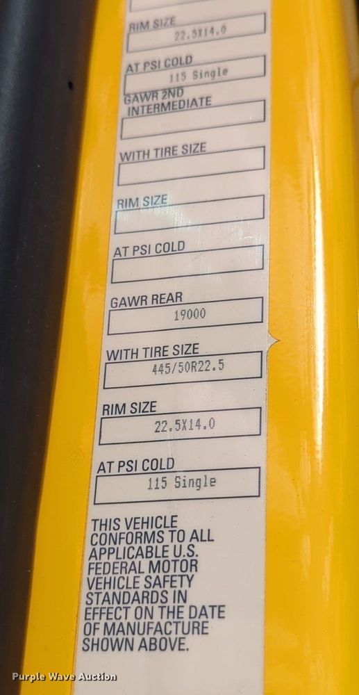 image for item NZ9292 2020 Kenworth T680 semi truck