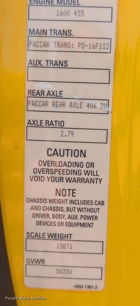 image for item NZ9293 2019 Kenworth T680 semi truck