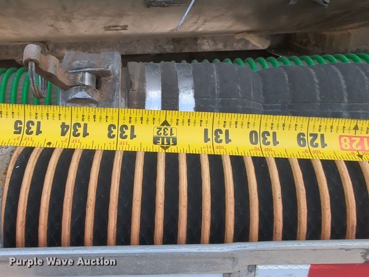 image for item NZ9298 1997 Beall BAST-97-3-SB tank trailer