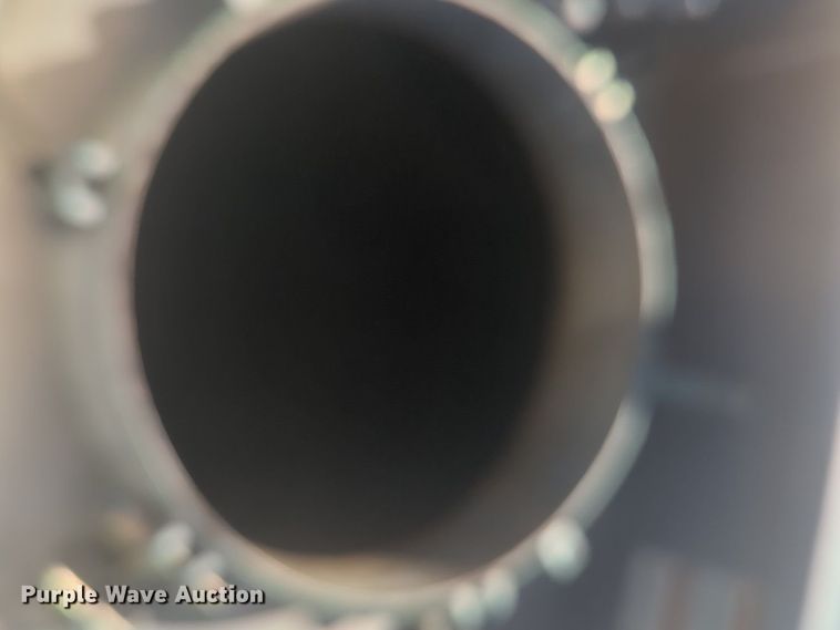 image for item NZ9300 2015 MAC LTT tank trailer