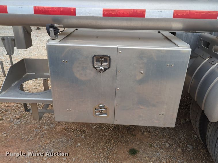 image for item NZ9301 2015 MAC LTT tank trailer