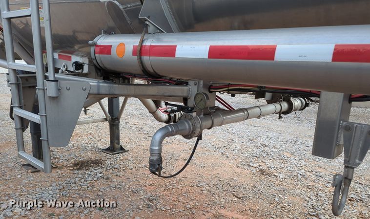 image for item NZ9301 2015 MAC LTT tank trailer