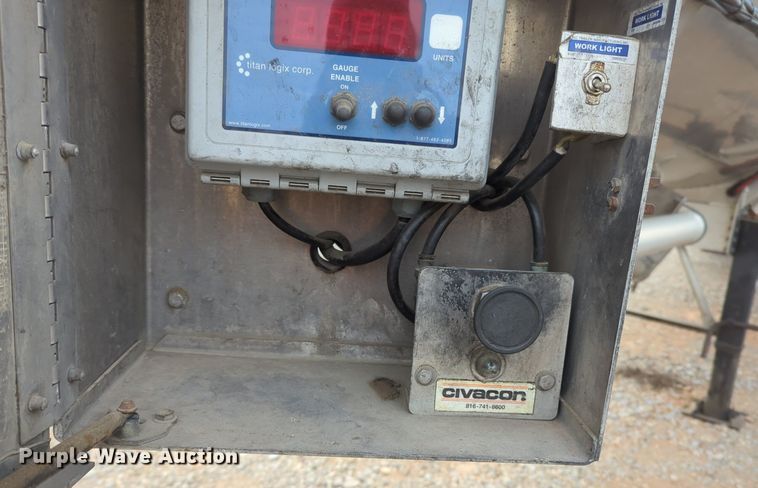 image for item NZ9301 2015 MAC LTT tank trailer