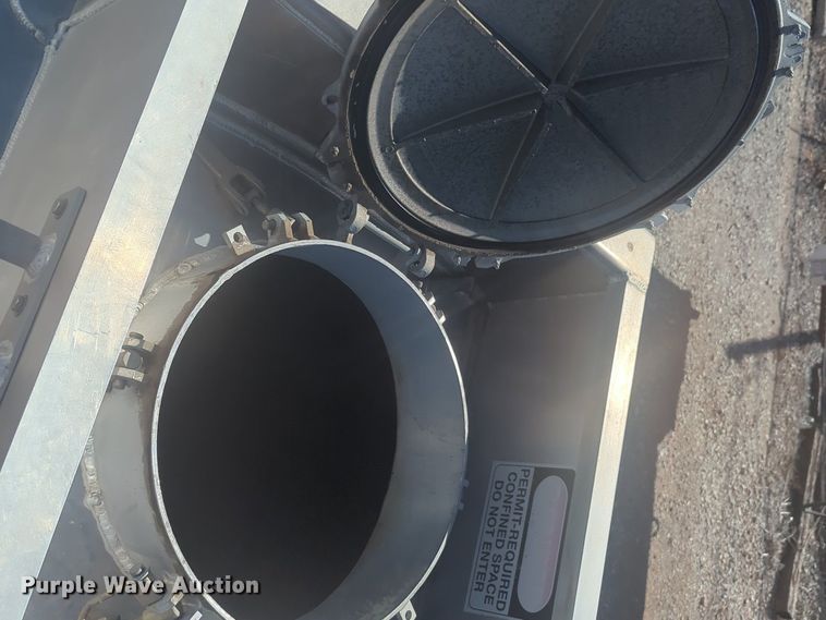 image for item NZ9301 2015 MAC LTT tank trailer