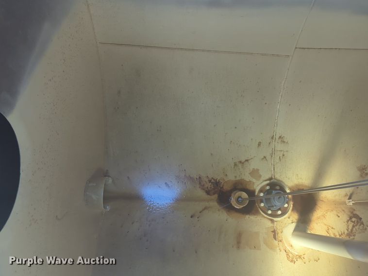 image for item NZ9301 2015 MAC LTT tank trailer