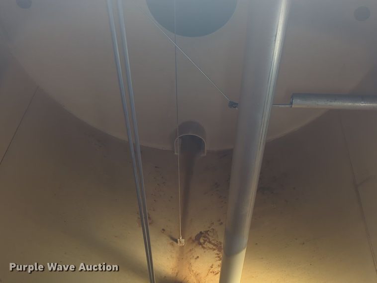 image for item NZ9301 2015 MAC LTT tank trailer