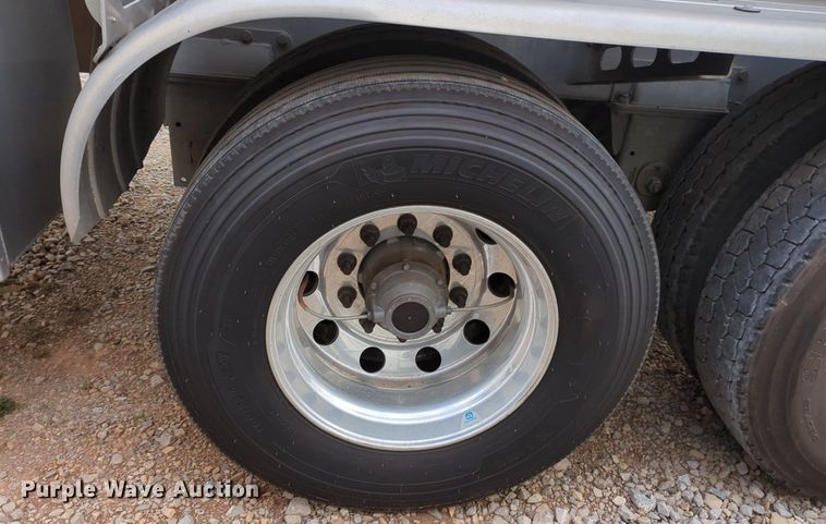 image for item NZ9301 2015 MAC LTT tank trailer