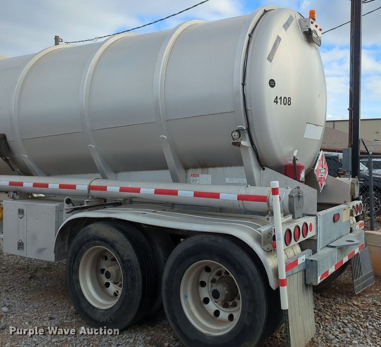 image for item NZ9302 2015 MAC LTT tank trailer