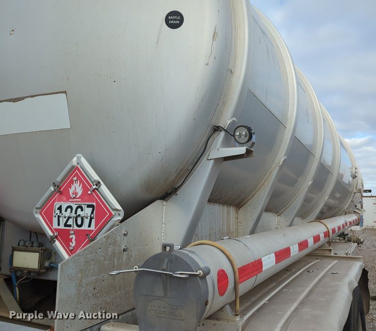 image for item NZ9302 2015 MAC LTT tank trailer