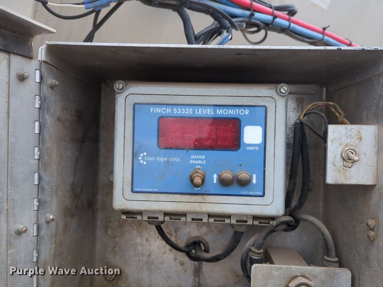 image for item NZ9302 2015 MAC LTT tank trailer