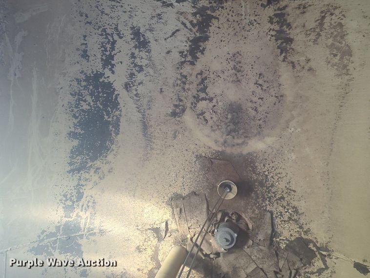 image for item NZ9302 2015 MAC LTT tank trailer