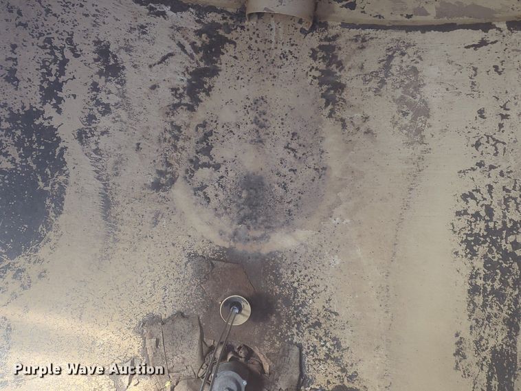 image for item NZ9302 2015 MAC LTT tank trailer