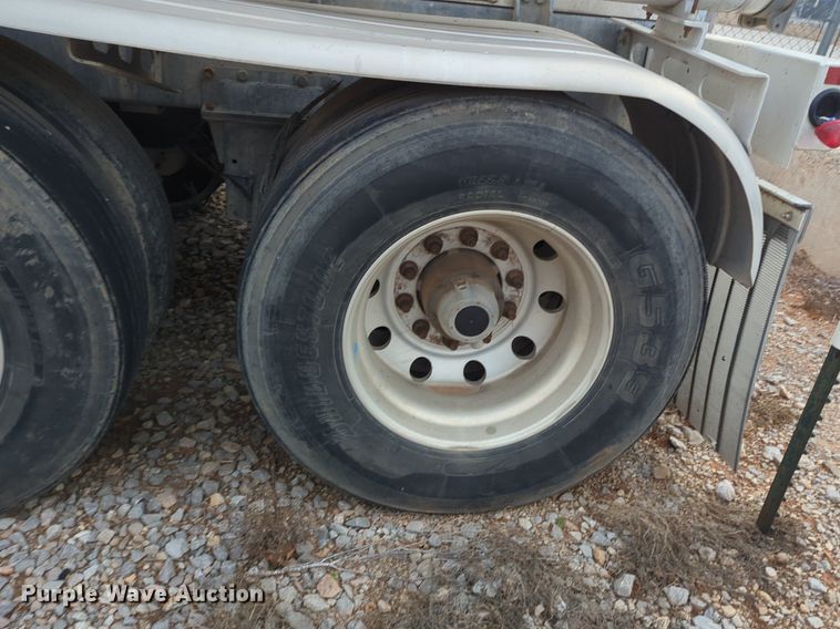 image for item NZ9302 2015 MAC LTT tank trailer