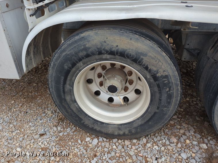 image for item NZ9302 2015 MAC LTT tank trailer