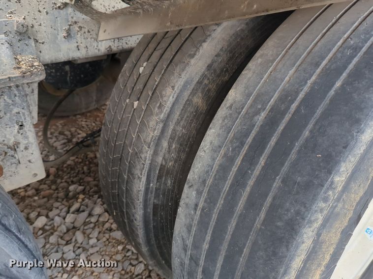 image for item NZ9302 2015 MAC LTT tank trailer