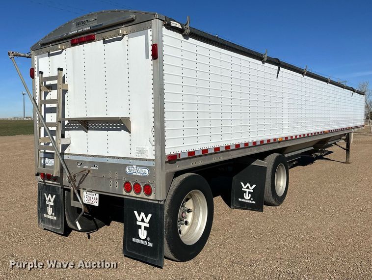 image for item OA9552 2007 Wilson DWH-500 grain trailer