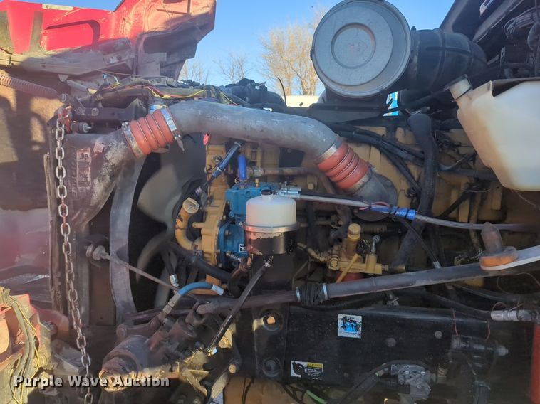 image for item OD9242 2007 Kenworth T600 semi truck