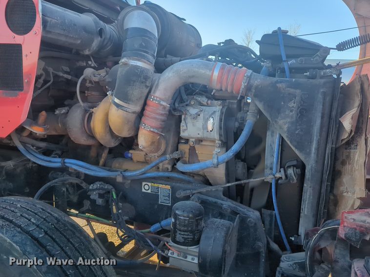 image for item OD9242 2007 Kenworth T600 semi truck