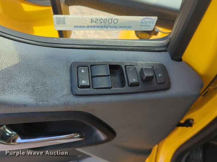 image for item OD9254 2021 Kenworth  T680 semi truck