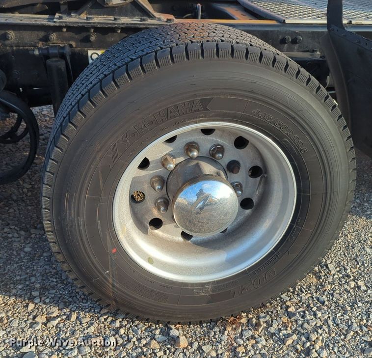 image for item OD9254 2021 Kenworth  T680 semi truck