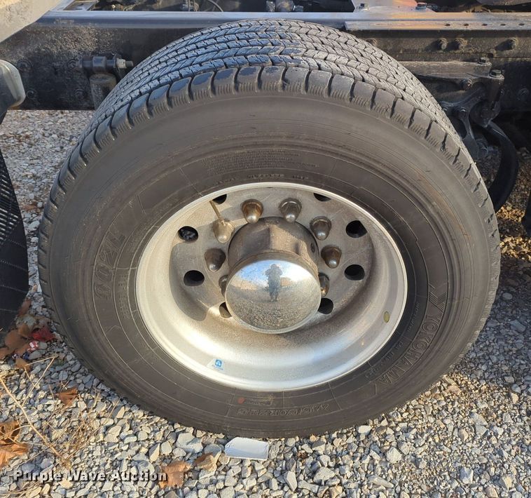 image for item OD9254 2021 Kenworth  T680 semi truck