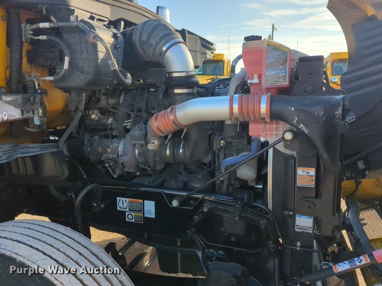 image for item OD9263 2020 Kenworth T680 semi truck