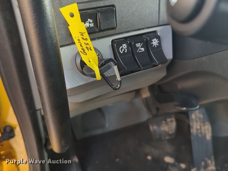 image for item OD9264 2020 Kenworth T680 semi truck