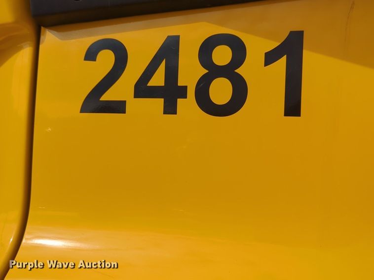 image for item OD9266 2020 Freightliner Cascadia 126 semi truck