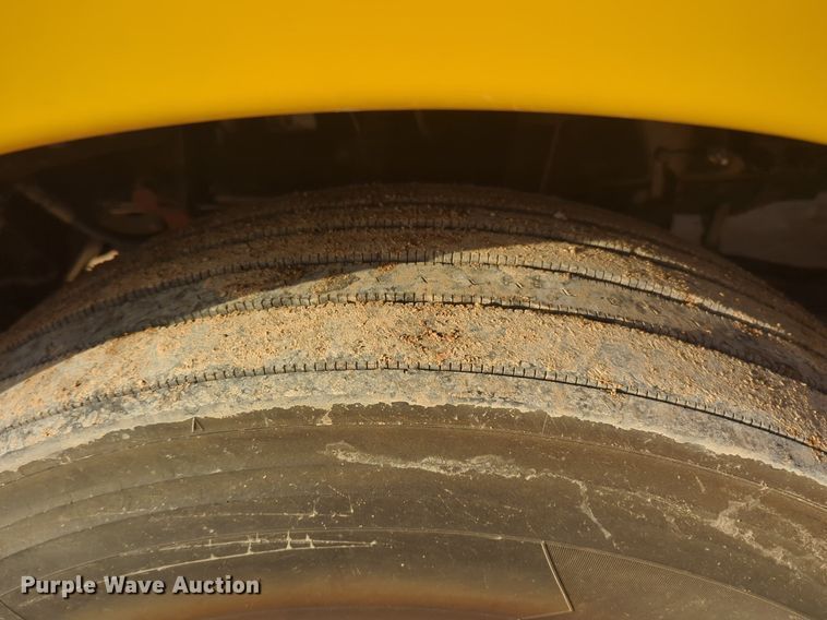 image for item OD9267 2019 Kenworth  T680 semi truck