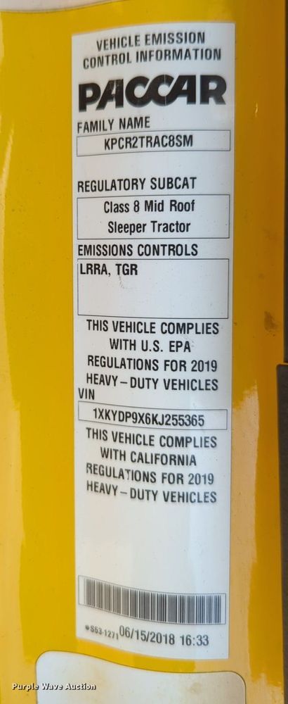 image for item OD9267 2019 Kenworth  T680 semi truck