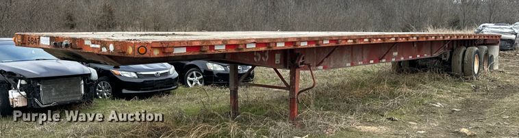 image for item OJ9534 1998 Lufkin  flatbed trailer
