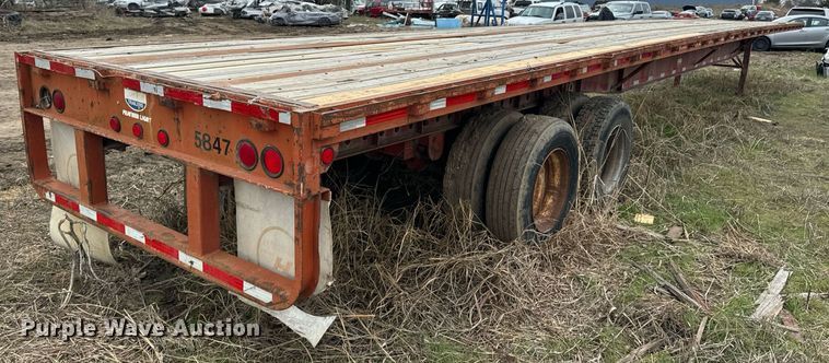 image for item OJ9534 1998 Lufkin  flatbed trailer