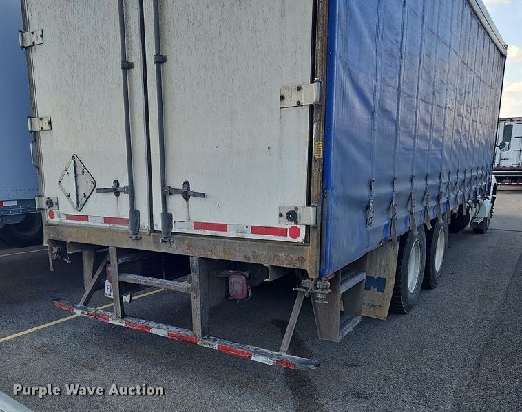 image for item OK9791 2017 Kenworth  T370 side curtain box truck