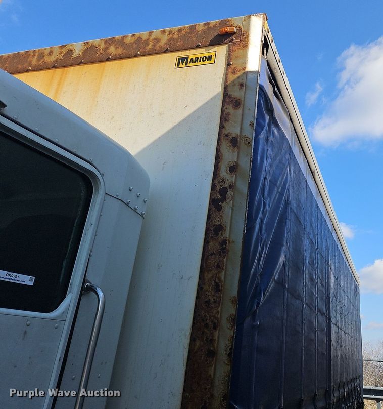 image for item OK9791 2017 Kenworth  T370 side curtain box truck