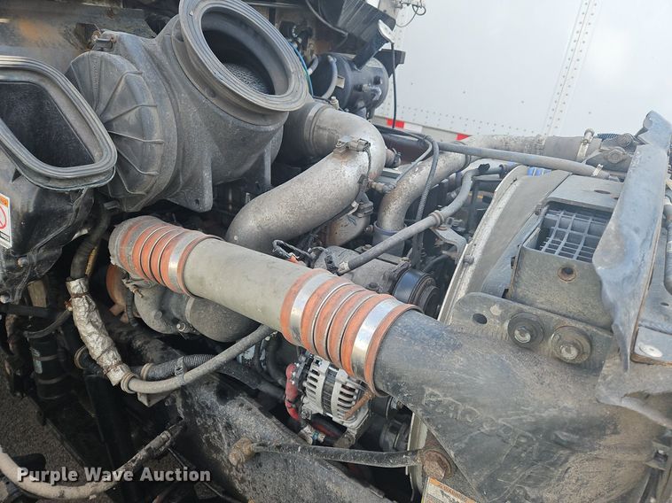 image for item OK9791 2017 Kenworth  T370 side curtain box truck