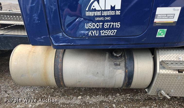 image for item OK9793 2019 Freightliner  Cascadia  semi truck