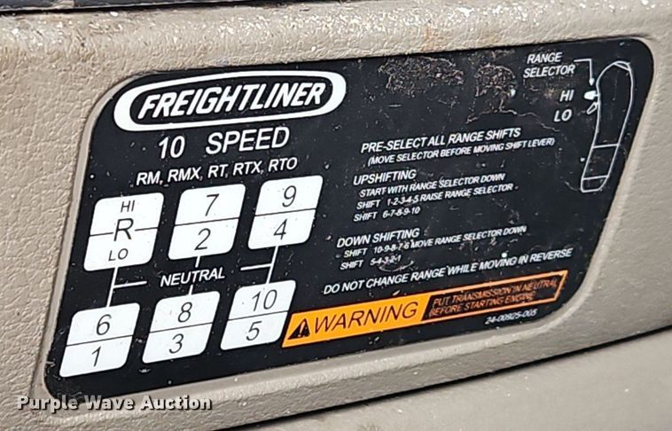 image for item OK9793 2019 Freightliner  Cascadia  semi truck